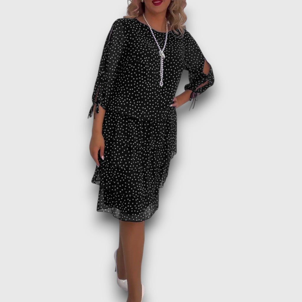 טילי - שמלת שכבות עם נקודות